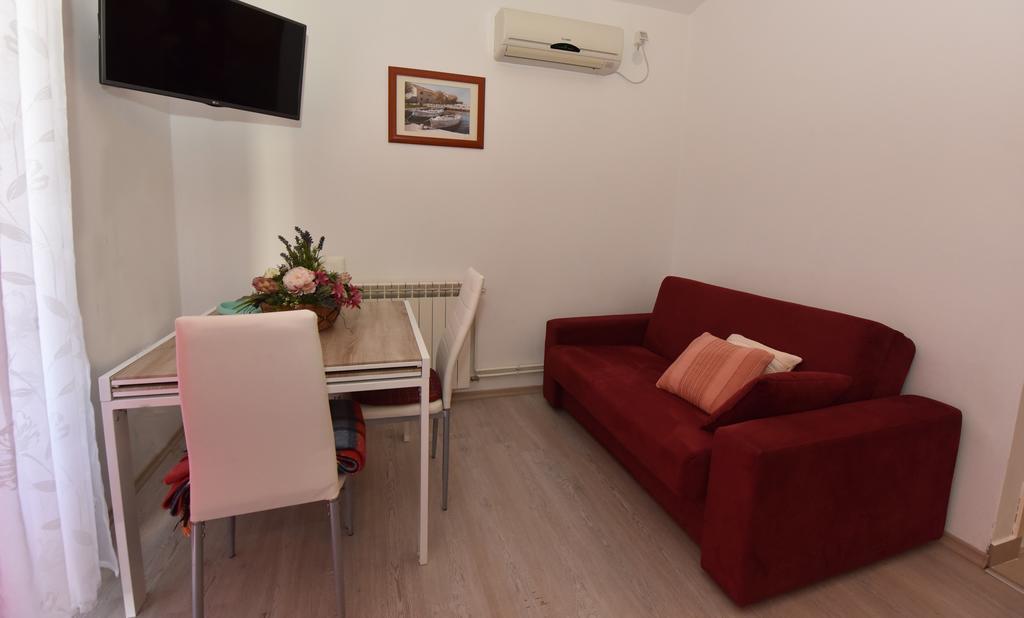 Sonja Apartments โวดีเซ ภายนอก รูปภาพ